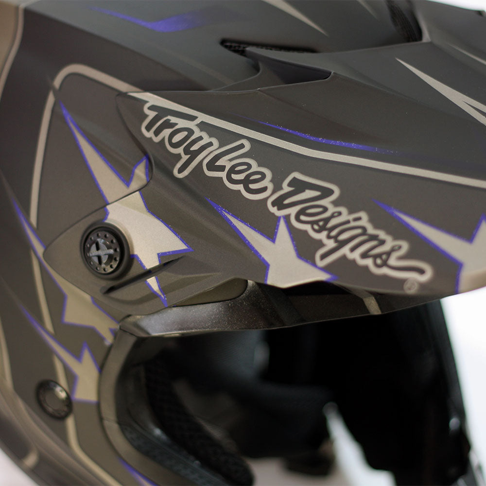 Troy Lee Designs SE4 Polyacrylite Helmet - Flagstaff (Black)