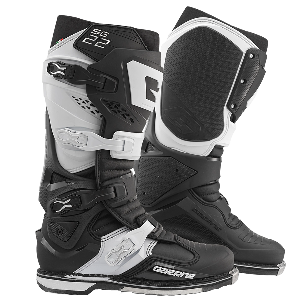 Gaerne SG22 Boots (Black/White)