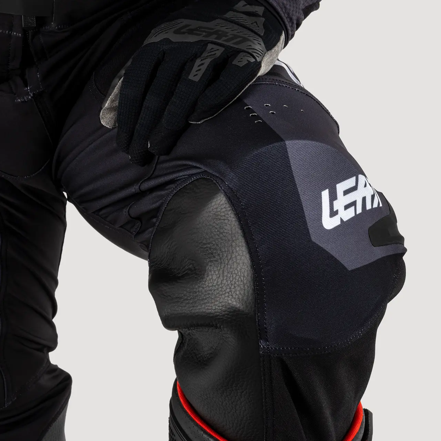 Leatt Moto 4.5 Lite Combo (Stealth)